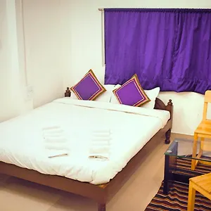 Hog Hostel